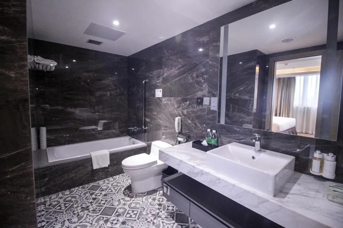 Image 2 of Holiday Inn Macau, an IHG Hotel