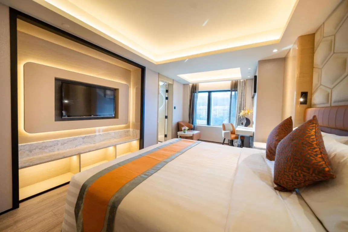 Image of Hotel Golden Dragon