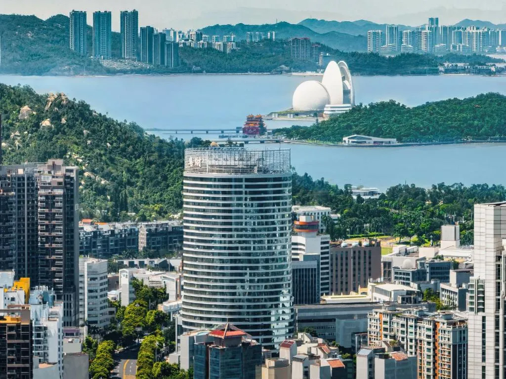 Image of Crowne Plaza Zhuhai City Center by IHG – offers free one-way shuttle to Chimelong Ocean Kingdom