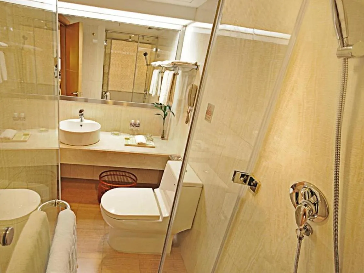 Image 2 of Fu Hua Hotel