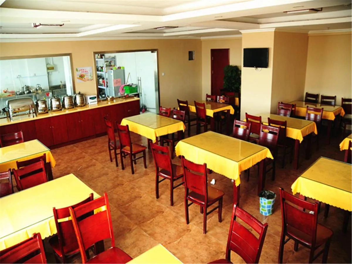 Image 4 of GreenTree Inn Zhuhai Mingzhu Station Express Hotel