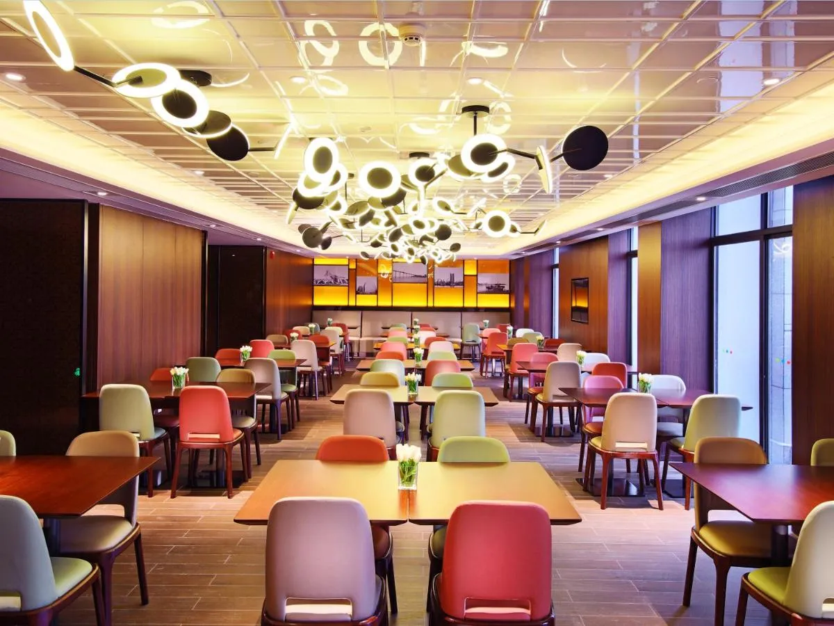 Image 2 of Hampton by Hilton Zhuhai Cheng Feng Plaza