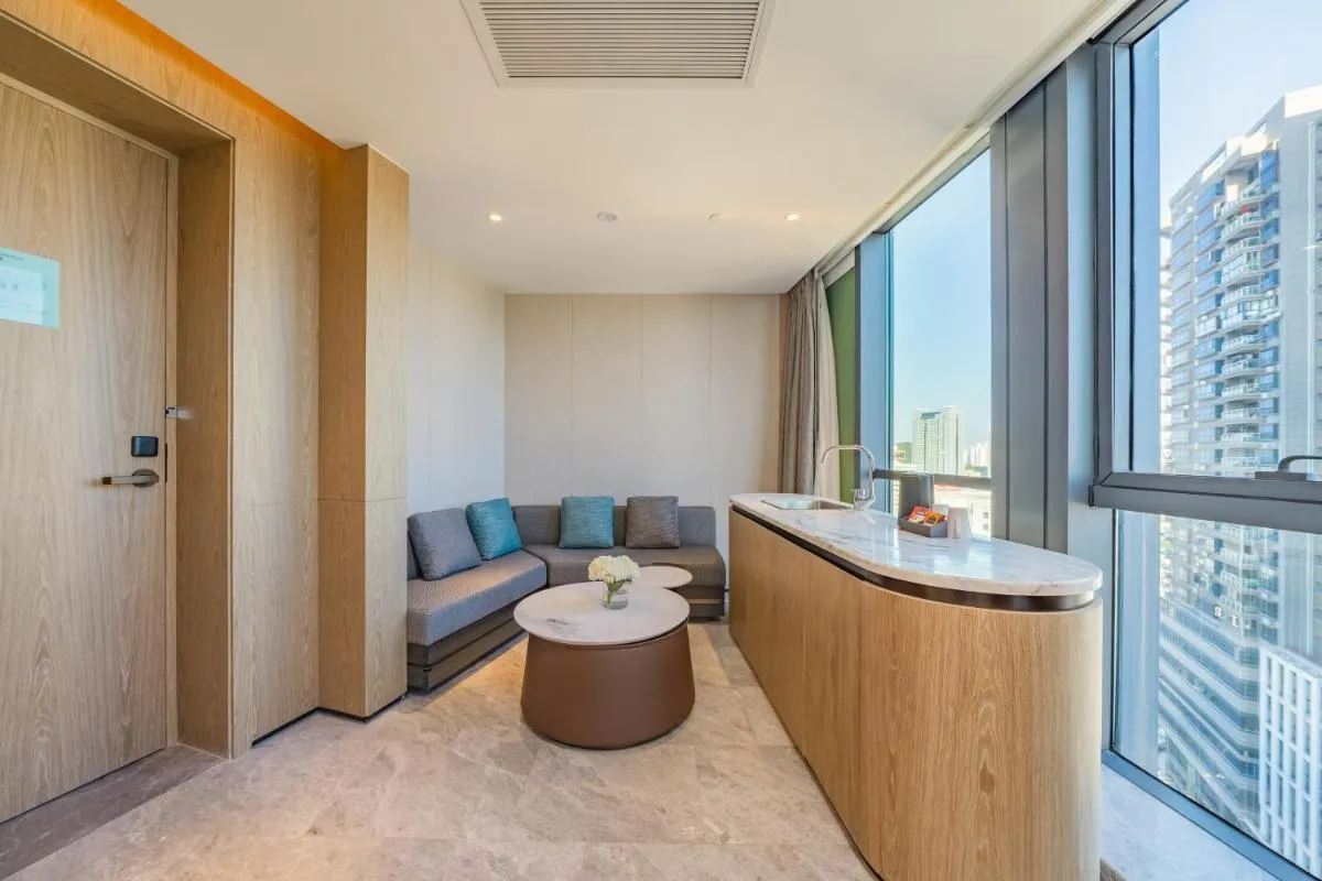 Image 6 of Holiday Inn Zhuhai City Center by IHG