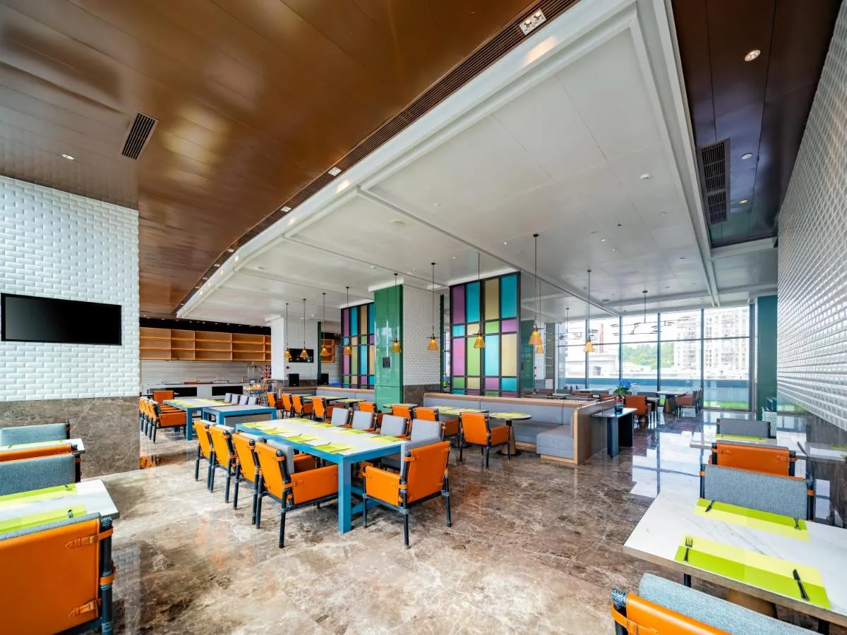 Image 5 of Holiday Inn Zhuhai City Center by IHG