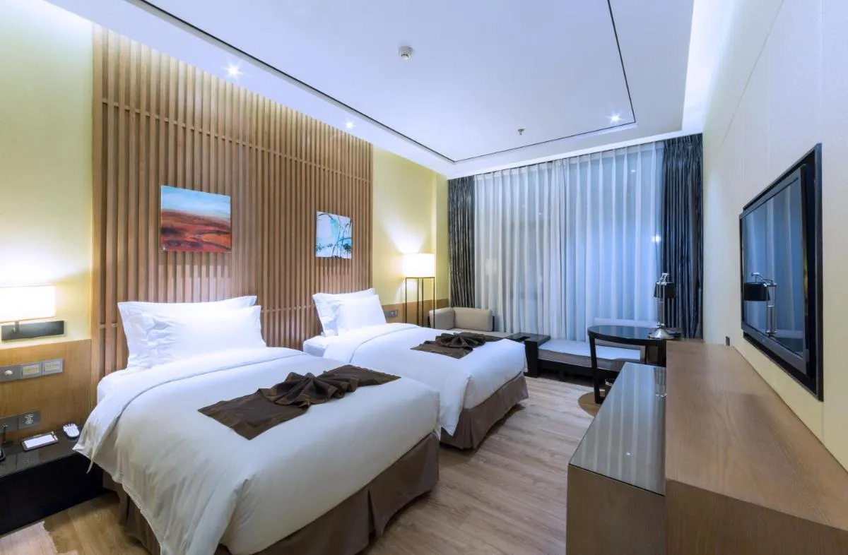 Image 2 of Zhuhai Palm Spring Hotel