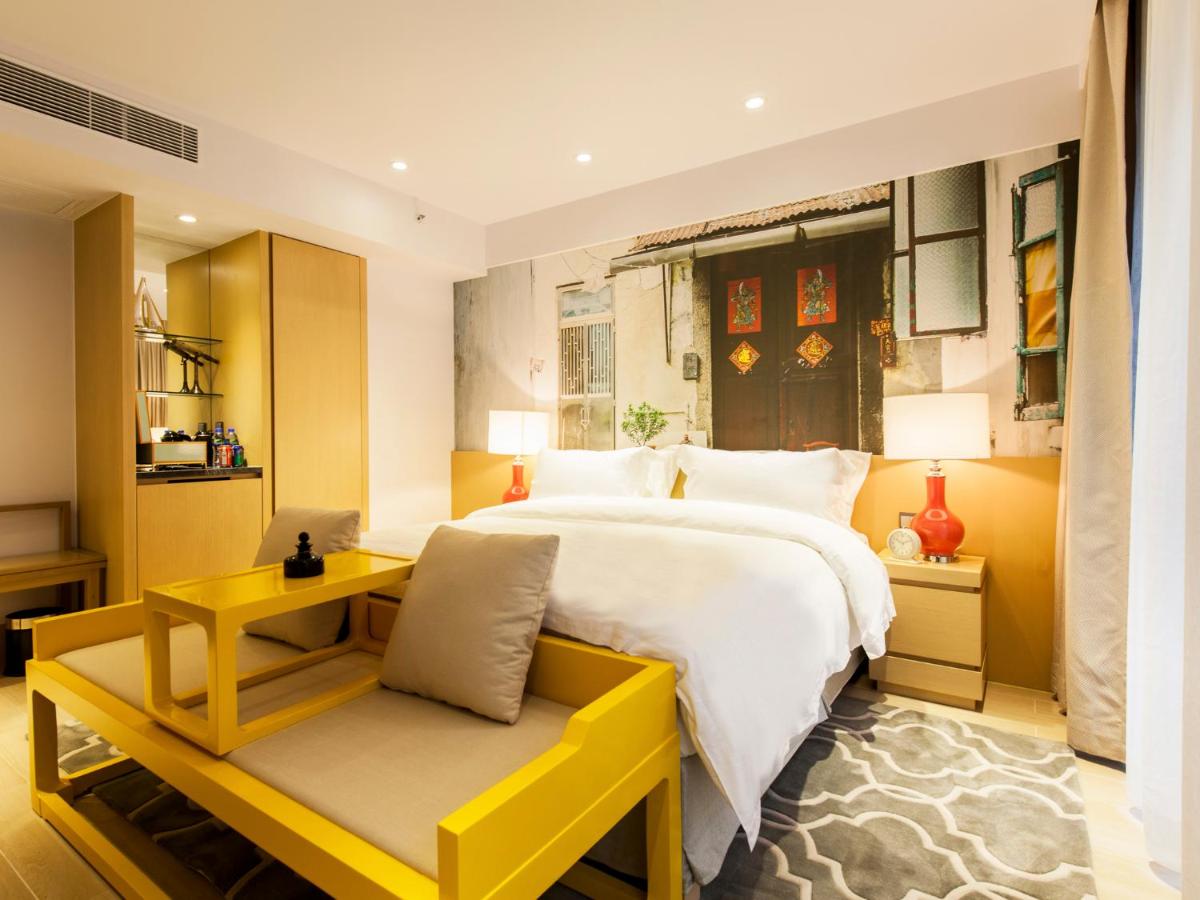 Image 4 of Caravel Hotel