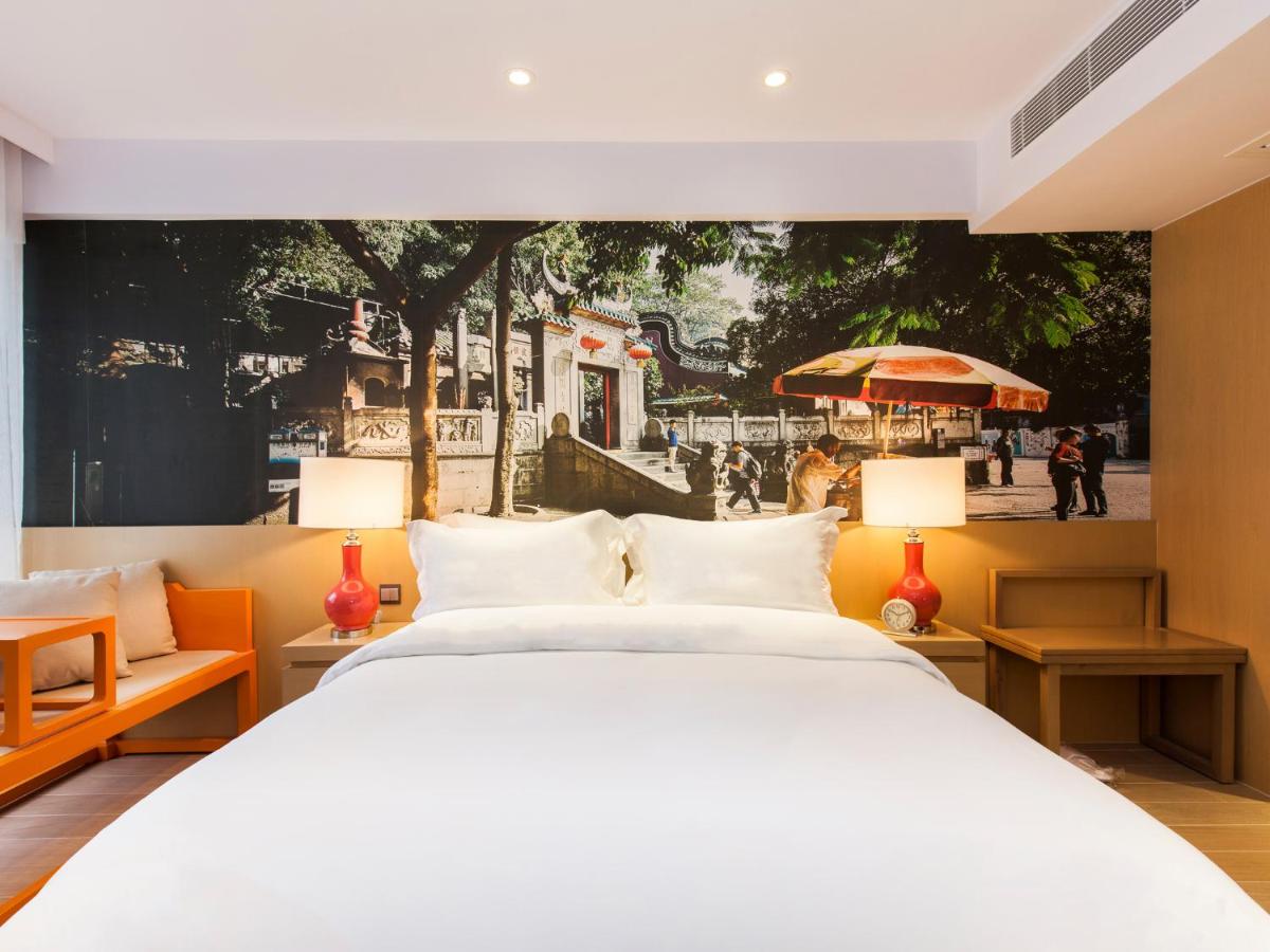 Image 1 of Caravel Hotel